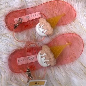 Beautiful Katy Perry sandals